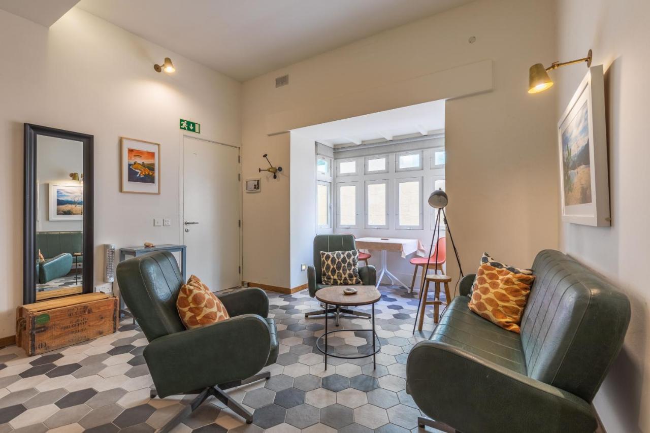 Valletta Two Bedroom Apartment Close To The Sea Exterior photo